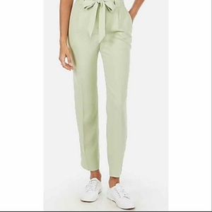 Express High Waisted Paperbag Ankle Pant 00L